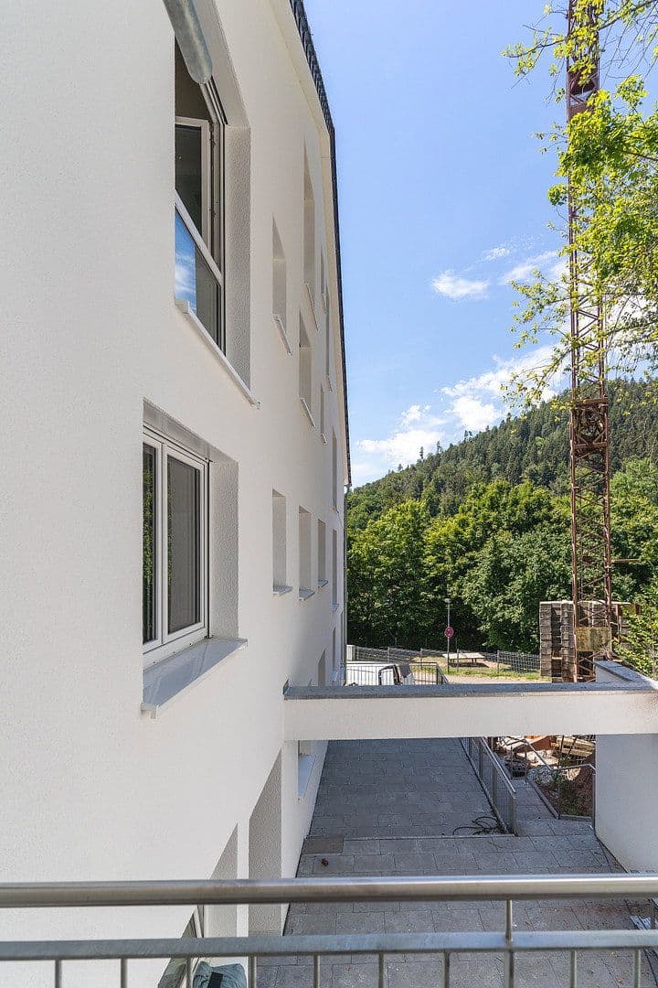 3 bedroom with open-plan kitchen flat to rent, 145 m², Unterer Welzberg 30, Calw, Baden-Württemberg 3 bedroom with open-plan kitchen flat to rent, 145 m², Unterer Welzberg 30, Calw, Baden-Württemberg