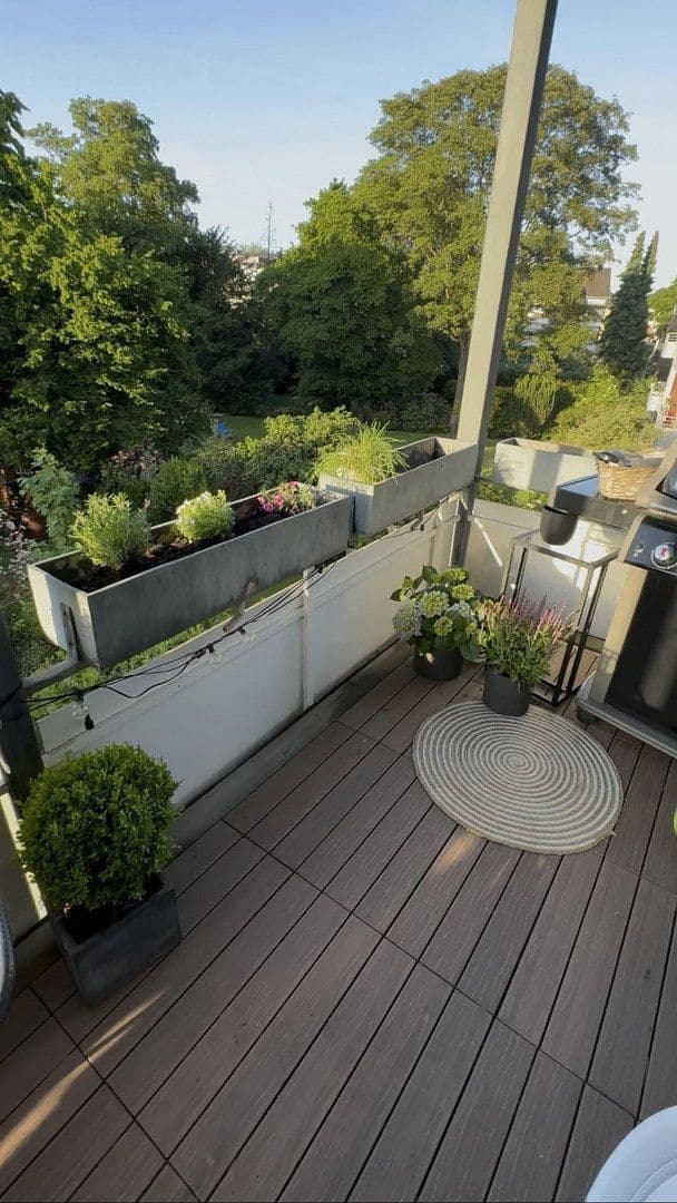 3 bedroom flat to rent, 100 m², Mörsenbroicher Weg, Düsseldorf, North Rhine-Westphalia 3 bedroom flat to rent, 100 m², Mörsenbroicher Weg, Düsseldorf, North Rhine-Westphalia