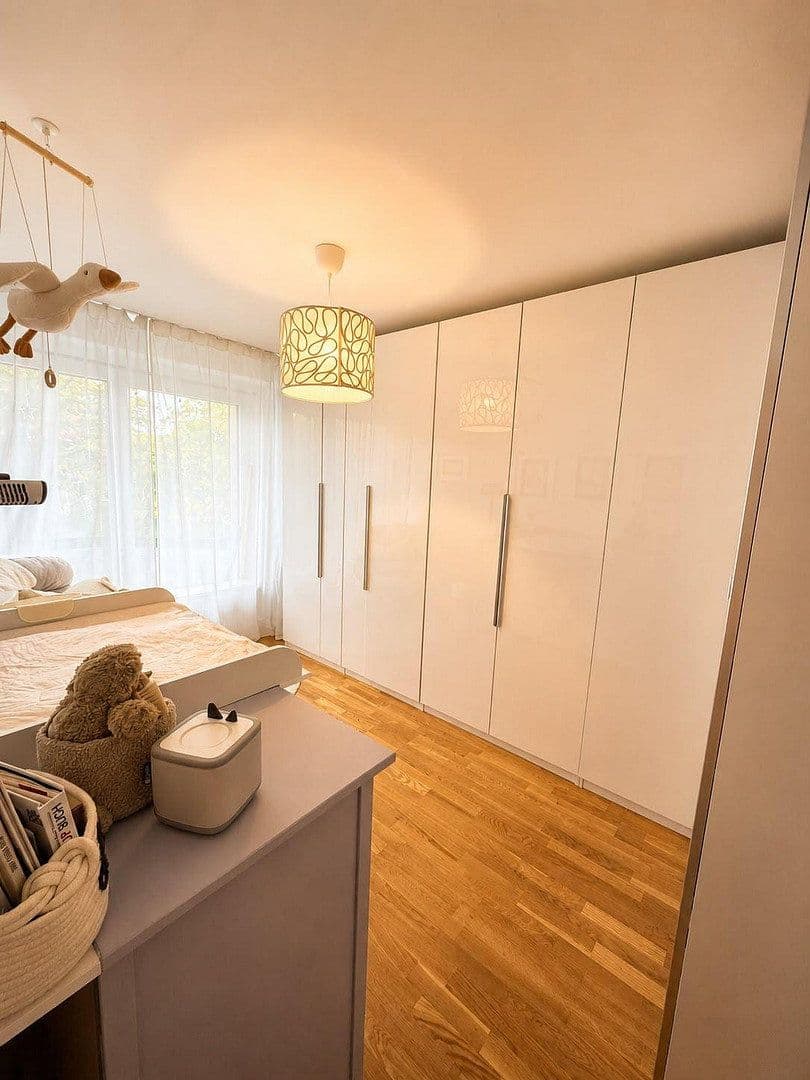3 bedroom flat to rent, 100 m², Mörsenbroicher Weg, Düsseldorf, North Rhine-Westphalia 3 bedroom flat to rent, 100 m², Mörsenbroicher Weg, Düsseldorf, North Rhine-Westphalia