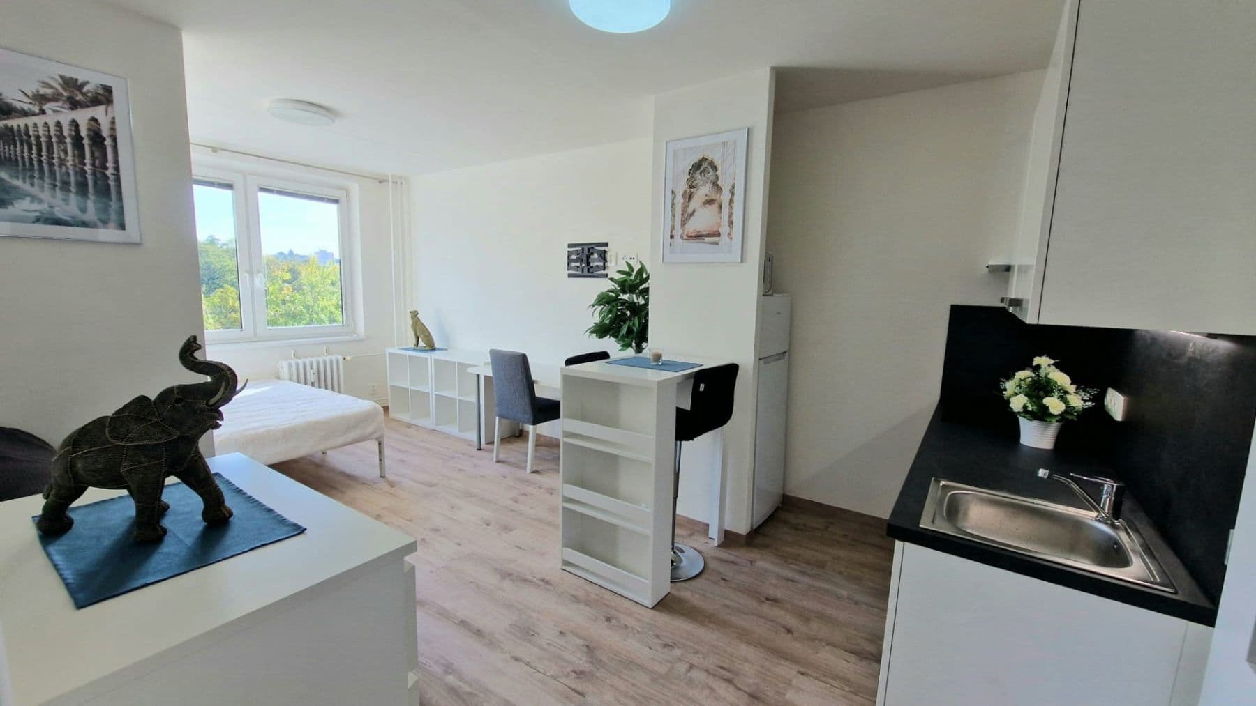 Studio flat to rent, 30 m², Pod Lysinami, Prague, Prague Studio flat to rent, 30 m², Pod Lysinami, Prague, Prague