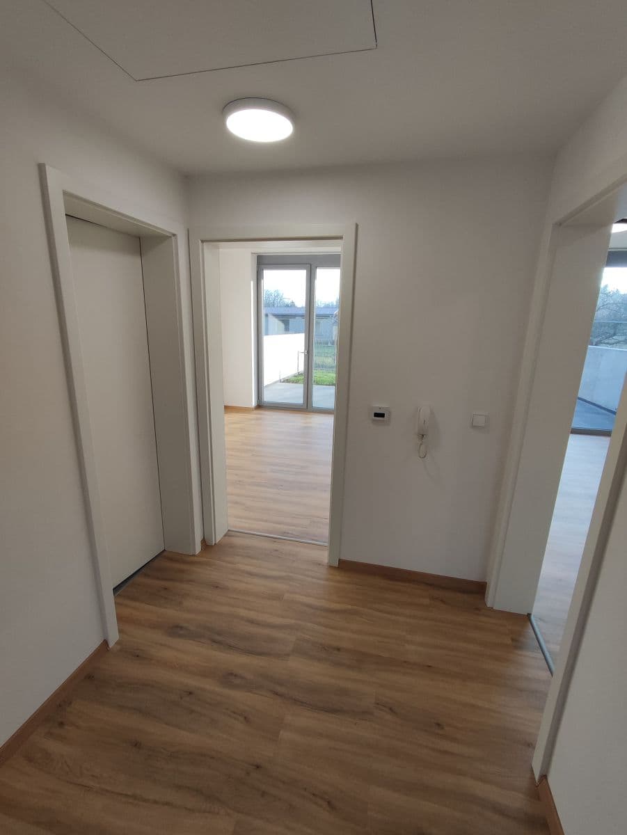 1 bedroom with open-plan kitchen flat to rent, 45 m², Školní, Svitávka, Jihomoravský Region 1 bedroom with open-plan kitchen flat to rent, 45 m², Školní, Svitávka, Jihomoravský Region