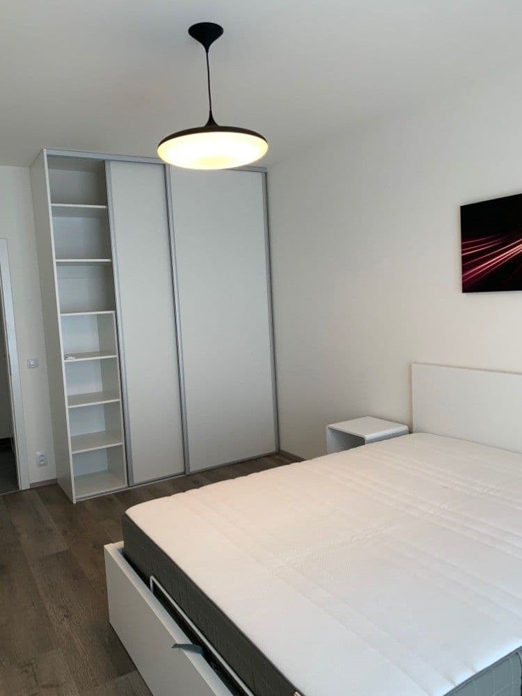 1 bedroom with open-plan kitchen flat to rent, 56 m², Nekvasilova, Prague, Prague 1 bedroom with open-plan kitchen flat to rent, 56 m², Nekvasilova, Prague, Prague