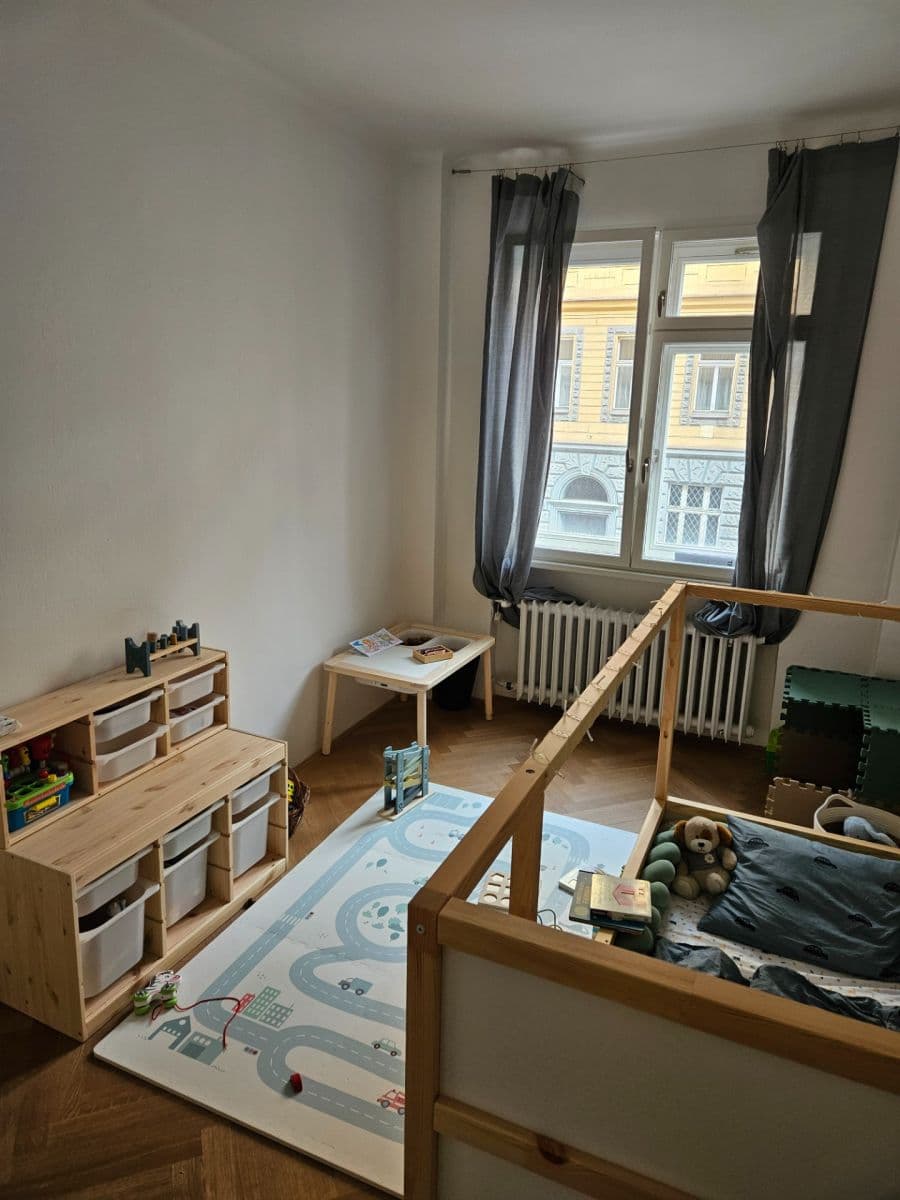 2 bedroom with open-plan kitchen flat to rent, 52 m², Veletržní, Prague, Prague 2 bedroom with open-plan kitchen flat to rent, 52 m², Veletržní, Prague, Prague