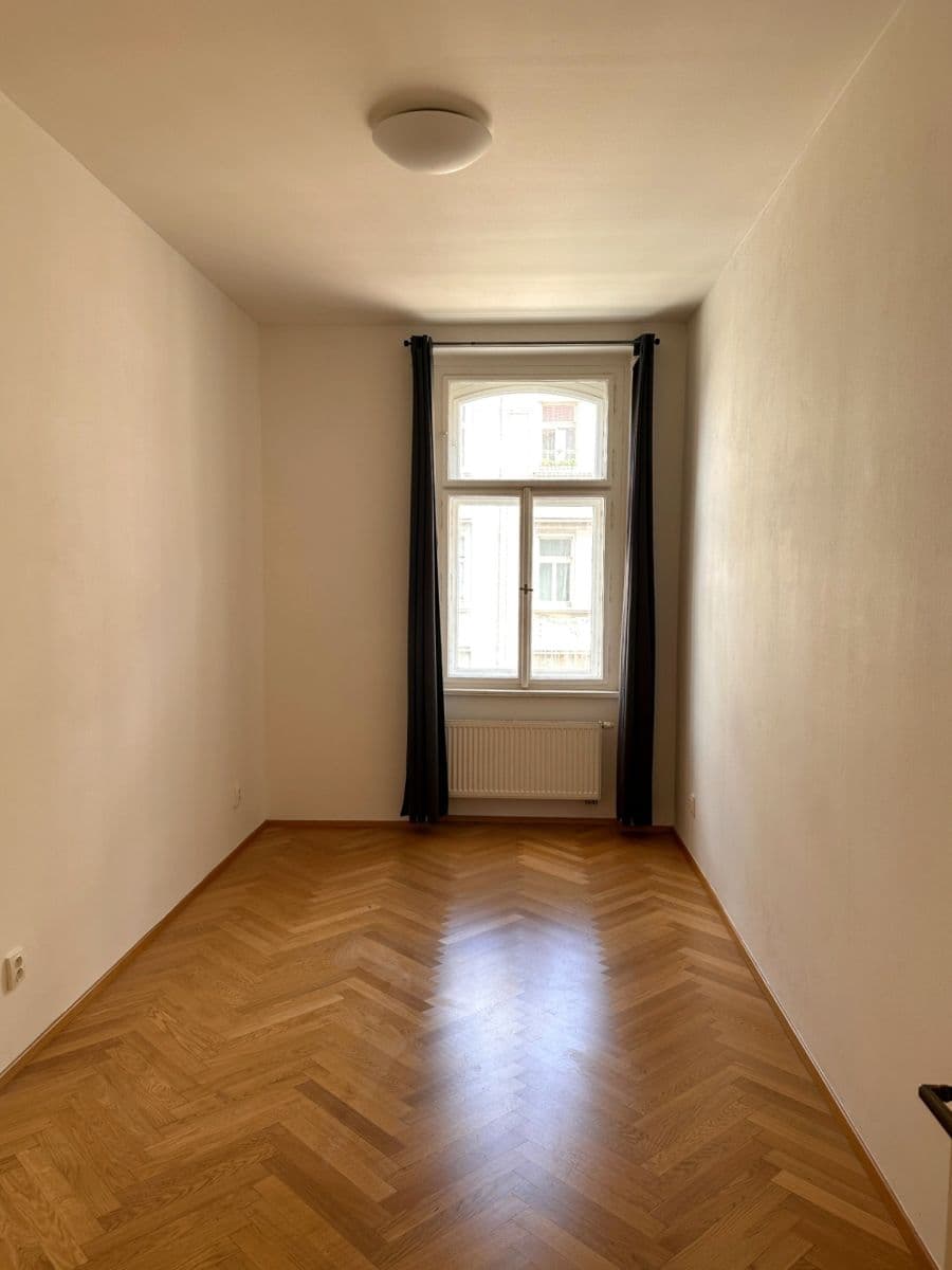 1 bedroom with open-plan kitchen flat to rent, 50 m², Kotevní, Prague, Prague 1 bedroom with open-plan kitchen flat to rent, 50 m², Kotevní, Prague, Prague
