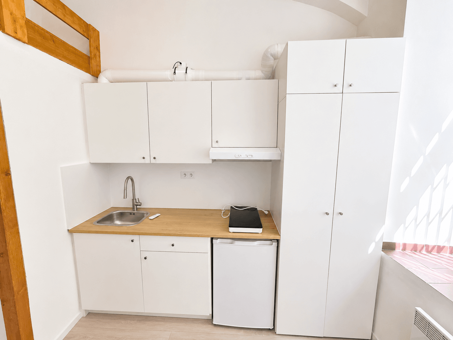Studio flat to rent, 12 m², U Smaltovny, Prague, Prague Studio flat to rent, 12 m², U Smaltovny, Prague, Prague