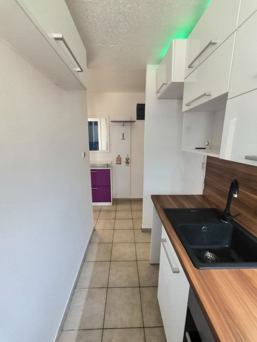 2 bedroom with open-plan kitchen flat for sale, 65 m², Na Vinici I., Nepomuk, Plzeňský Region 2 bedroom with open-plan kitchen flat for sale, 65 m², Na Vinici I., Nepomuk, Plzeňský Region