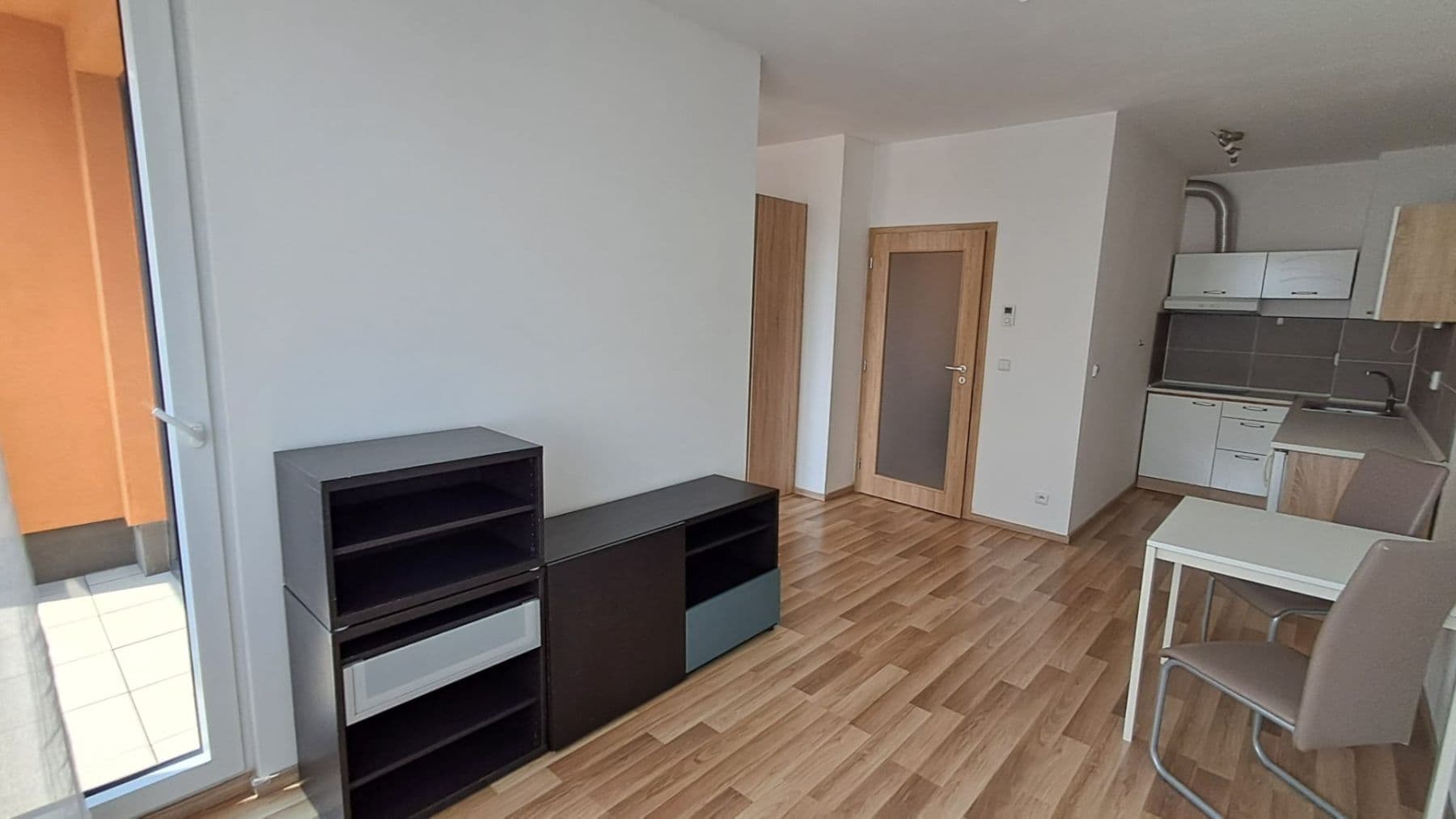 Studio flat to rent, 36 m², Ke Kříži, Prague, Prague Studio flat to rent, 36 m², Ke Kříži, Prague, Prague
