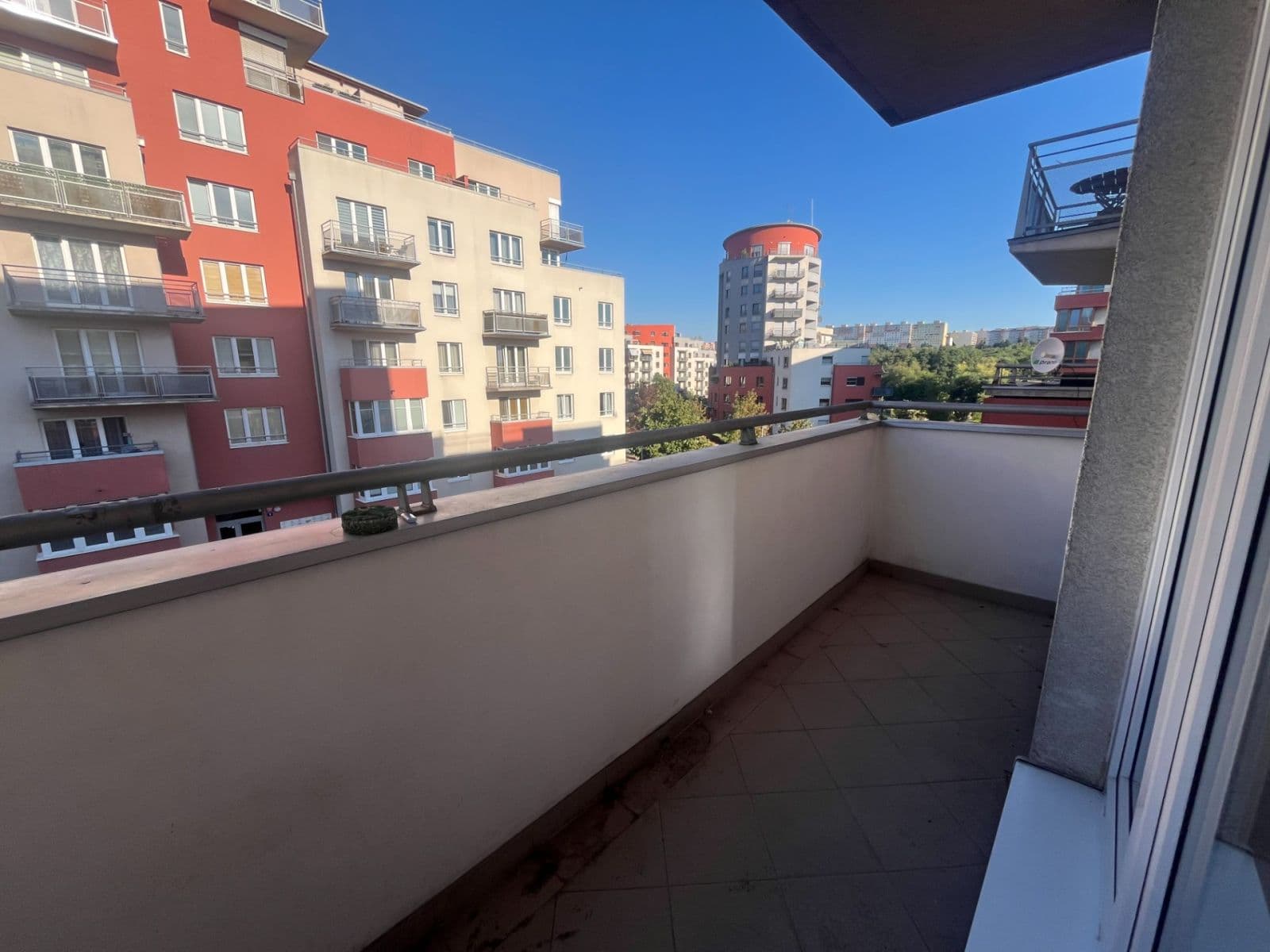 1 bedroom with open-plan kitchen flat to rent, 52 m², Velenovského, Prague, Prague 1 bedroom with open-plan kitchen flat to rent, 52 m², Velenovského, Prague, Prague