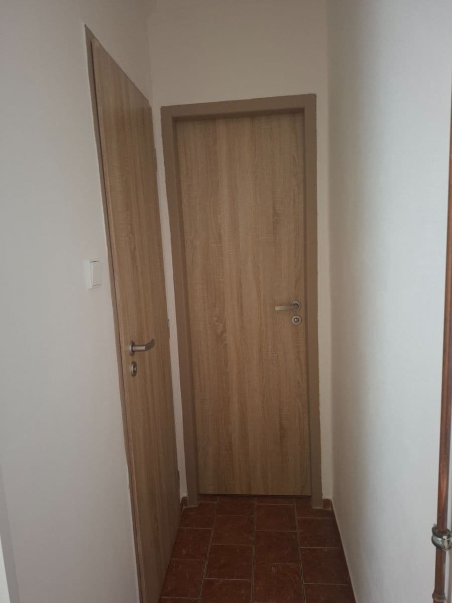 1 bedroom flat to rent, 44 m², Moskevská, Kladno, Středočeský Region 1 bedroom flat to rent, 44 m², Moskevská, Kladno, Středočeský Region