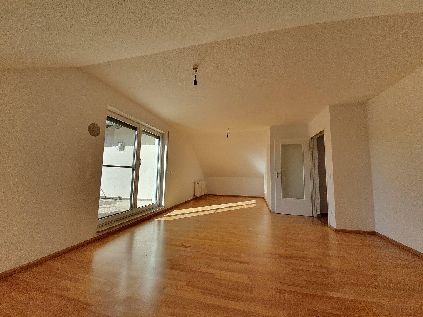 3 bedroom flat to rent, 90 m², Großenseebach, Bavaria 3 bedroom flat to rent, 90 m², Großenseebach, Bavaria