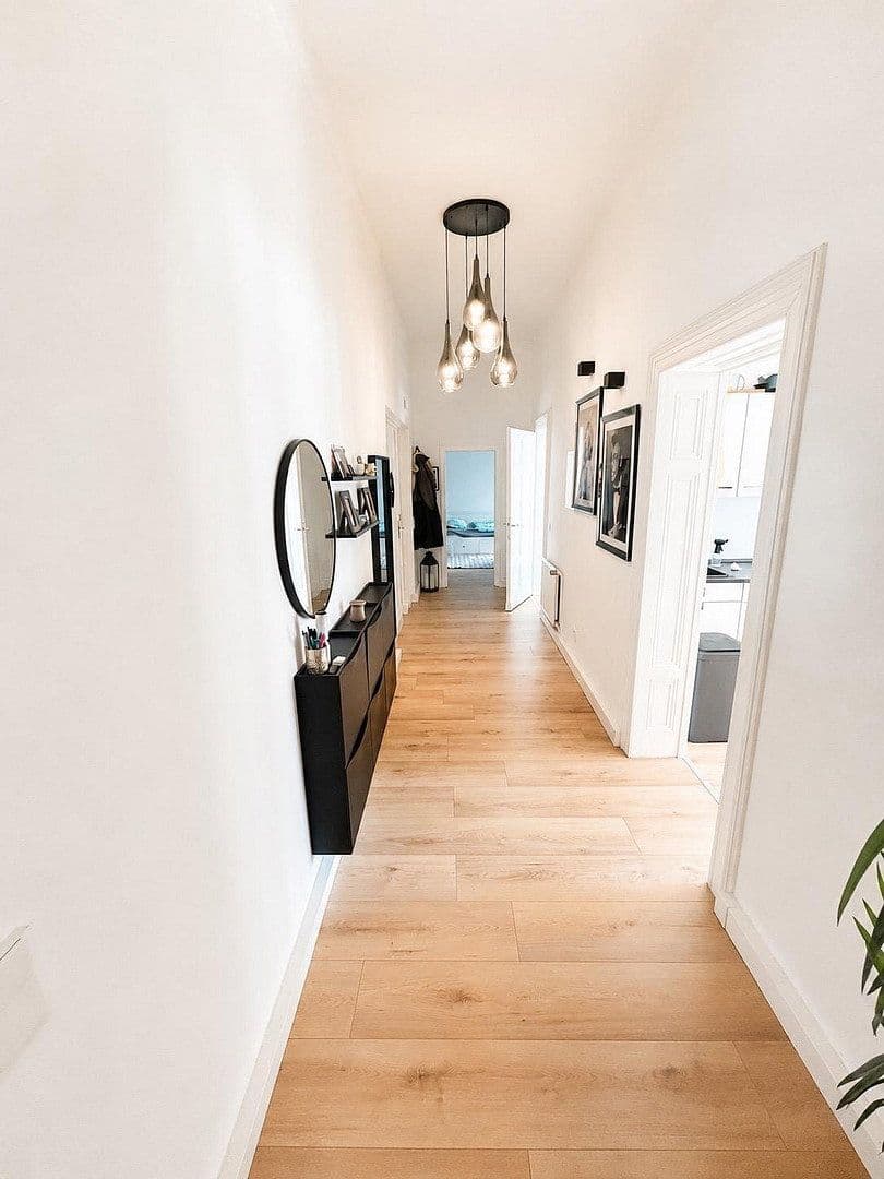 2 bedroom with open-plan kitchen flat to rent, 85 m², Bahnhofstr. 282, Herne, North Rhine-Westphalia 2 bedroom with open-plan kitchen flat to rent, 85 m², Bahnhofstr. 282, Herne, North Rhine-Westphalia
