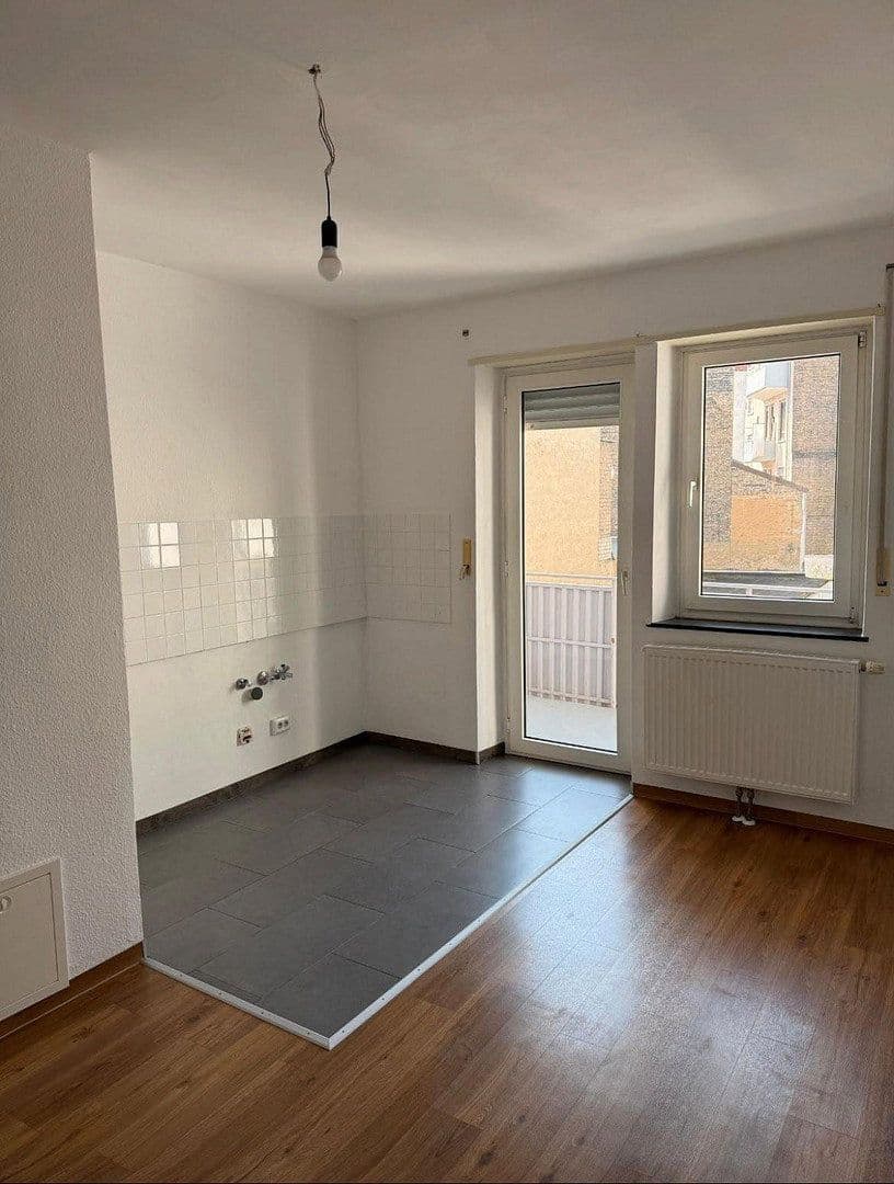 Studio flat for sale, 45 m², Halbergstraße 39, Ludwigshafen am Rhein, Rhineland-Palatinate Studio flat for sale, 45 m², Halbergstraße 39, Ludwigshafen am Rhein, Rhineland-Palatinate