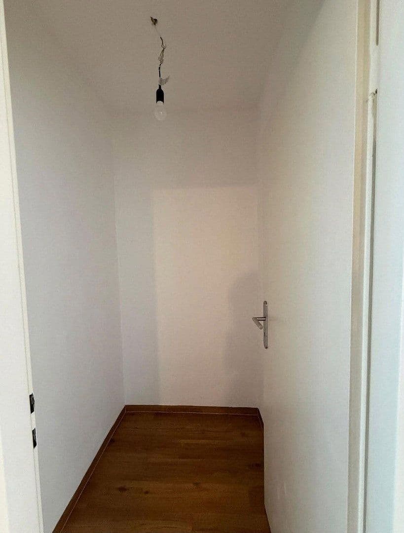 Studio flat for sale, 45 m², Halbergstraße 39, Ludwigshafen am Rhein, Rhineland-Palatinate Studio flat for sale, 45 m², Halbergstraße 39, Ludwigshafen am Rhein, Rhineland-Palatinate