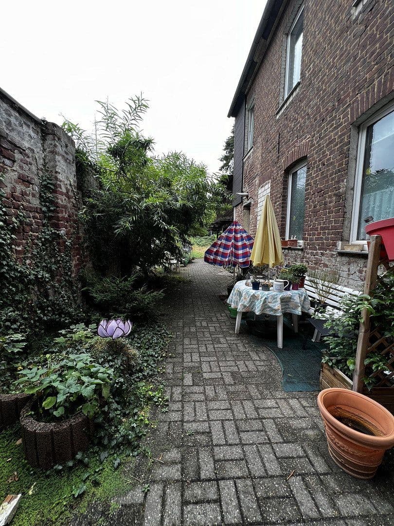 house for sale, 200 m², Kölner Straße 22, Mönchengladbach, North Rhine-Westphalia house for sale, 200 m², Kölner Straße 22, Mönchengladbach, North Rhine-Westphalia