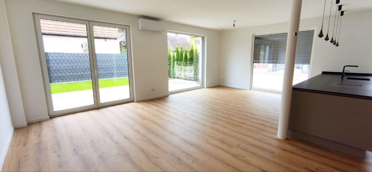 house for sale, 150 m², Akazienweg 12, Speyer, Rhineland-Palatinate house for sale, 150 m², Akazienweg 12, Speyer, Rhineland-Palatinate