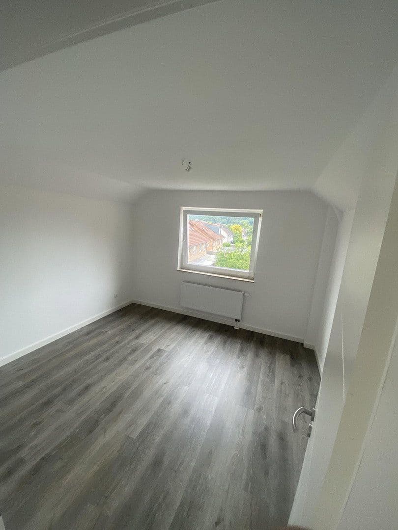 3 bedroom flat to rent, 91 m², Parkstraße 16, Lohmar, North Rhine-Westphalia 3 bedroom flat to rent, 91 m², Parkstraße 16, Lohmar, North Rhine-Westphalia