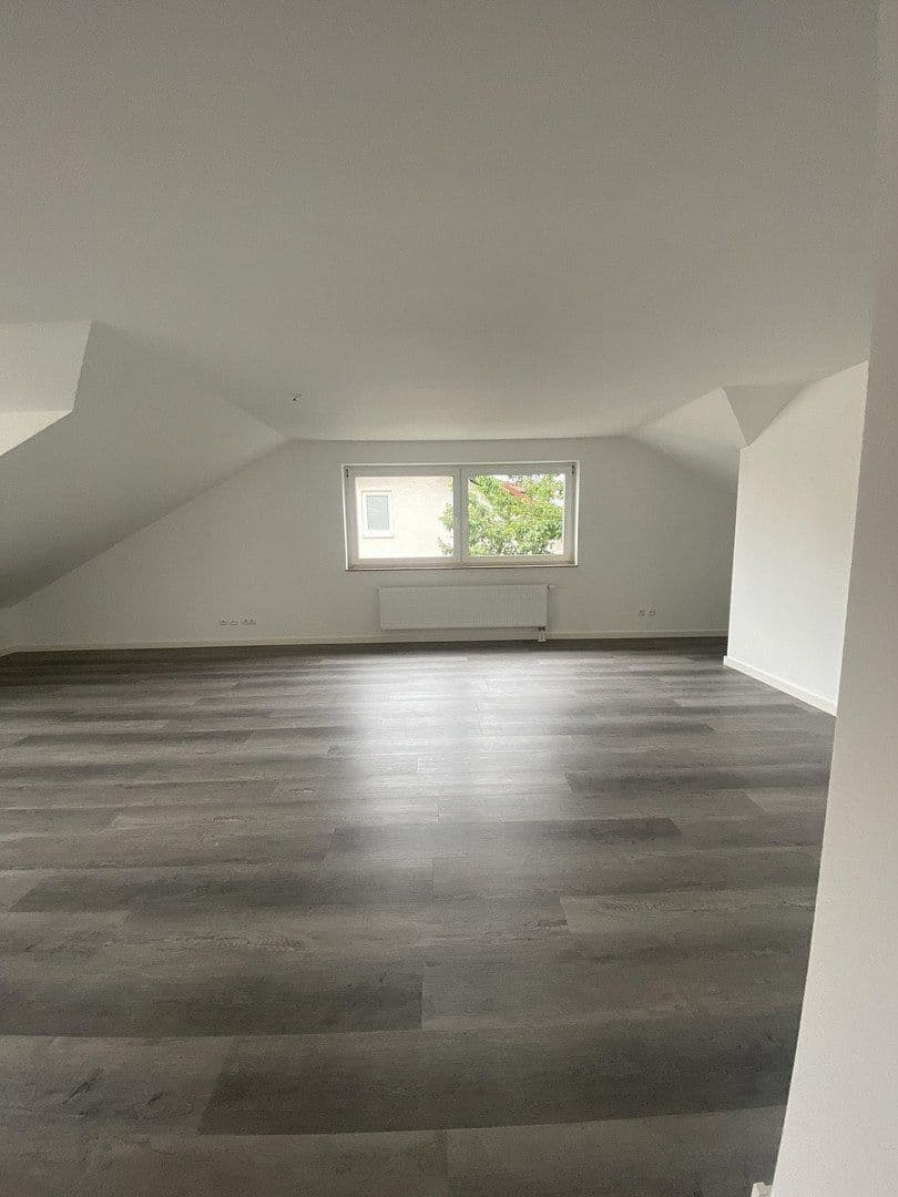 3 bedroom flat to rent, 91 m², Parkstraße 16, Lohmar, North Rhine-Westphalia 3 bedroom flat to rent, 91 m², Parkstraße 16, Lohmar, North Rhine-Westphalia