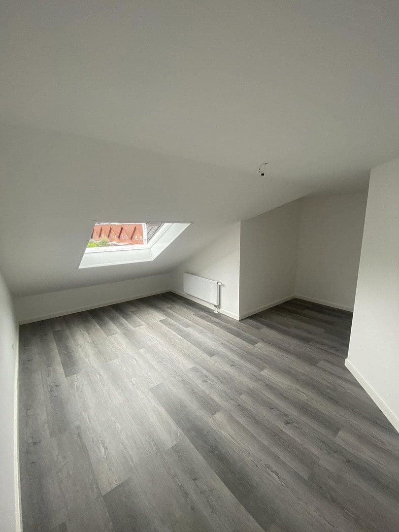 3 bedroom flat to rent, 91 m², Parkstraße 16, Lohmar, North Rhine-Westphalia 3 bedroom flat to rent, 91 m², Parkstraße 16, Lohmar, North Rhine-Westphalia