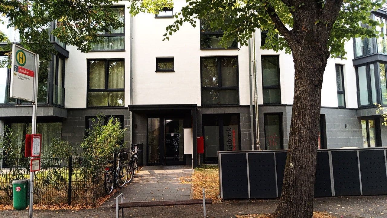 2 bedroom with open-plan kitchen flat to rent, 73 m², Lantzalle 1, Düsseldorf, North Rhine-Westphalia 2 bedroom with open-plan kitchen flat to rent, 73 m², Lantzalle 1, Düsseldorf, North Rhine-Westphalia