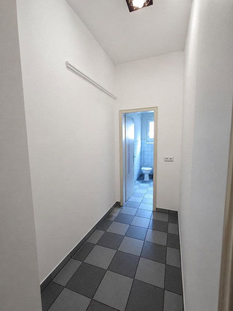 non-residential property to rent, 40 m², Berlinerplatz 9, Halver, North Rhine-Westphalia non-residential property to rent, 40 m², Berlinerplatz 9, Halver, North Rhine-Westphalia