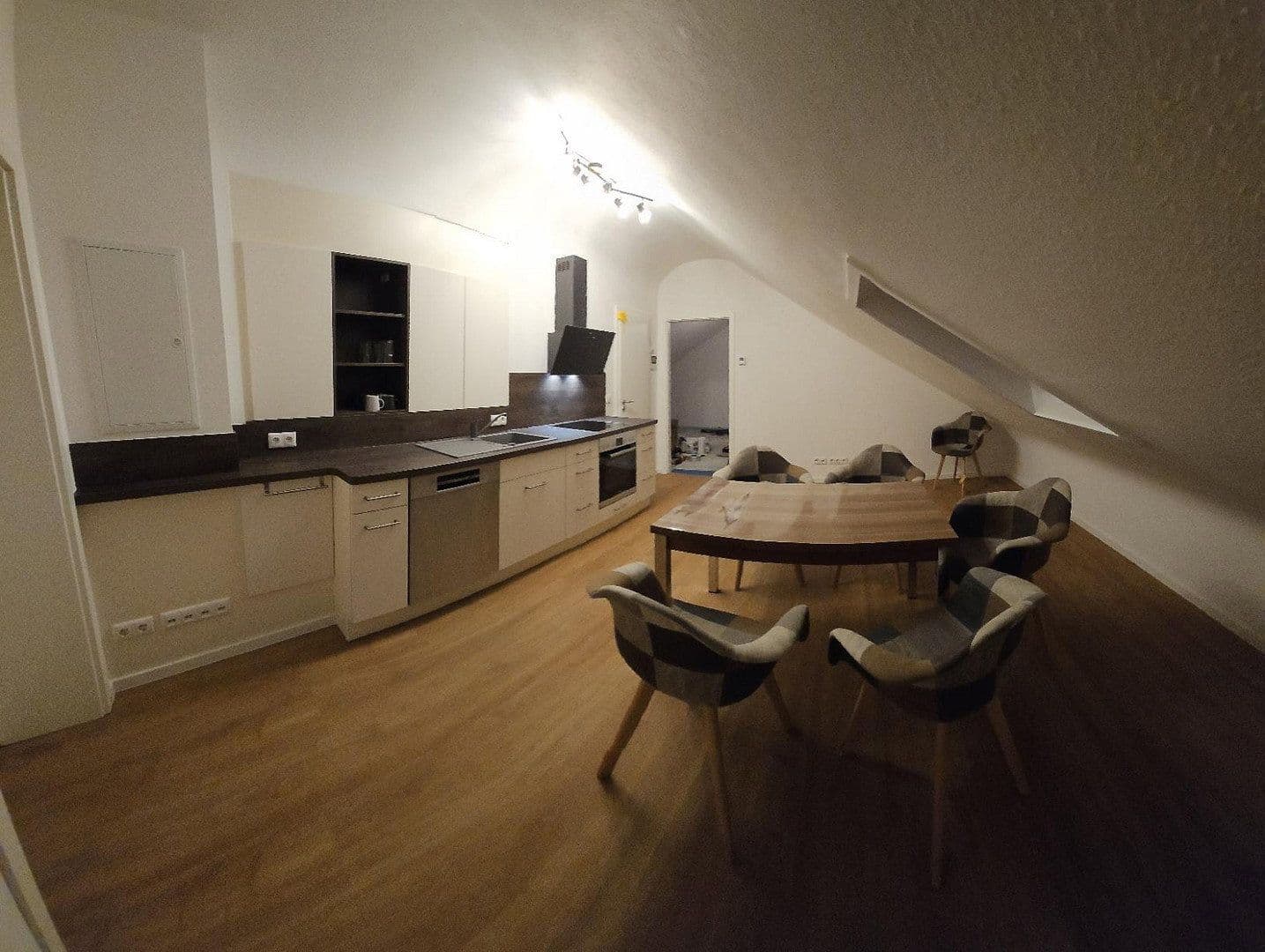 2 bedroom flat to rent, 170 m², Langen, Hesse 2 bedroom flat to rent, 170 m², Langen, Hesse
