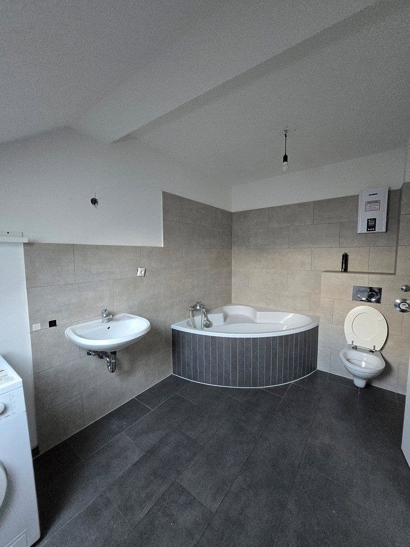 3 bedroom flat to rent, 85 m², Augustastraße 41-43, Duisburg Alt-Homberg, North Rhine-Westphalia 3 bedroom flat to rent, 85 m², Augustastraße 41-43, Duisburg Alt-Homberg, North Rhine-Westphalia