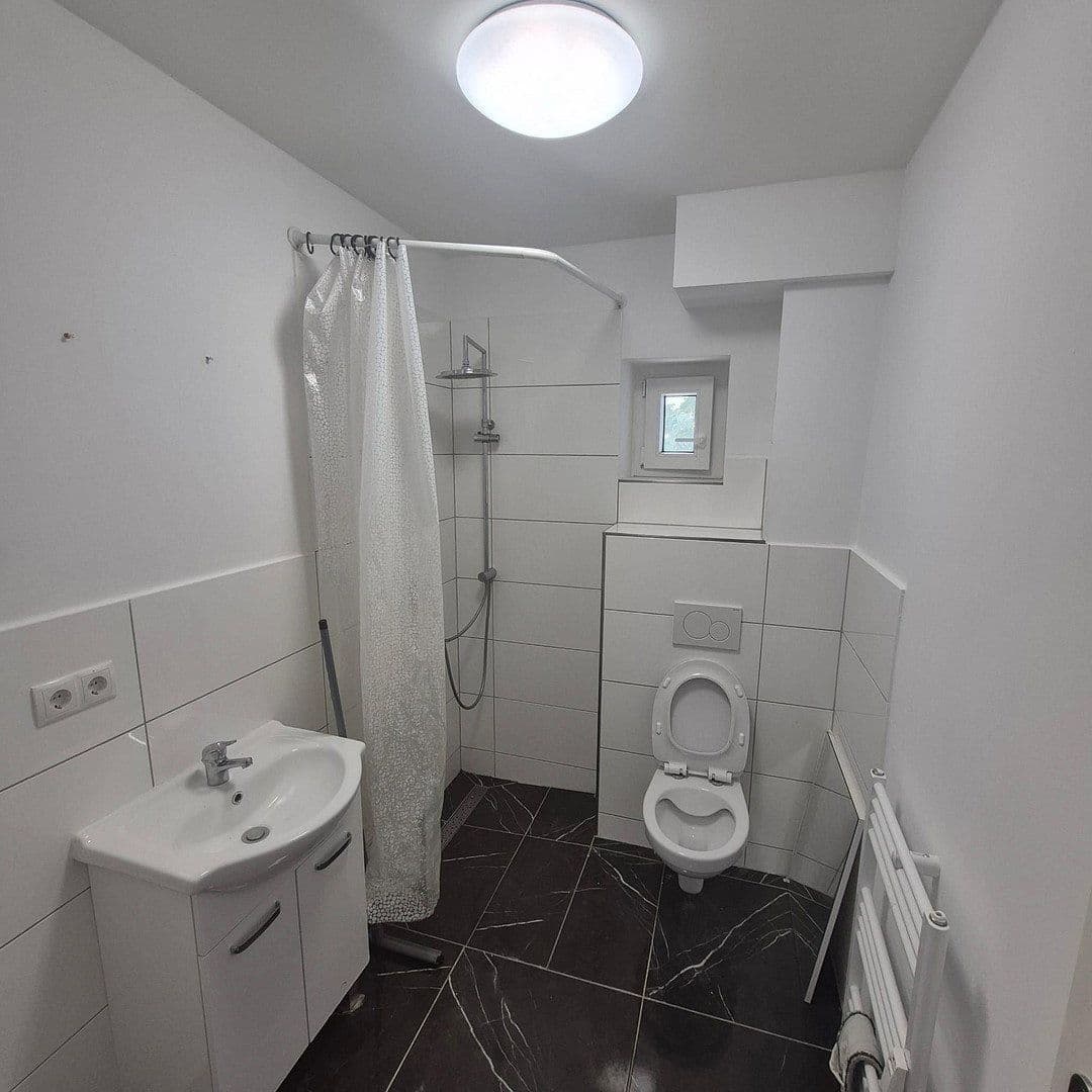 Studio flat to rent, 38 m², Pforzheim, Baden-Württemberg Studio flat to rent, 38 m², Pforzheim, Baden-Württemberg