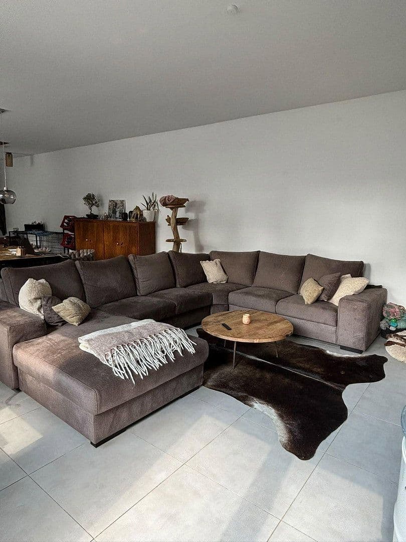 3 bedroom flat to rent, 130 m², Niedenstraße 13, Hilden, North Rhine-Westphalia 3 bedroom flat to rent, 130 m², Niedenstraße 13, Hilden, North Rhine-Westphalia