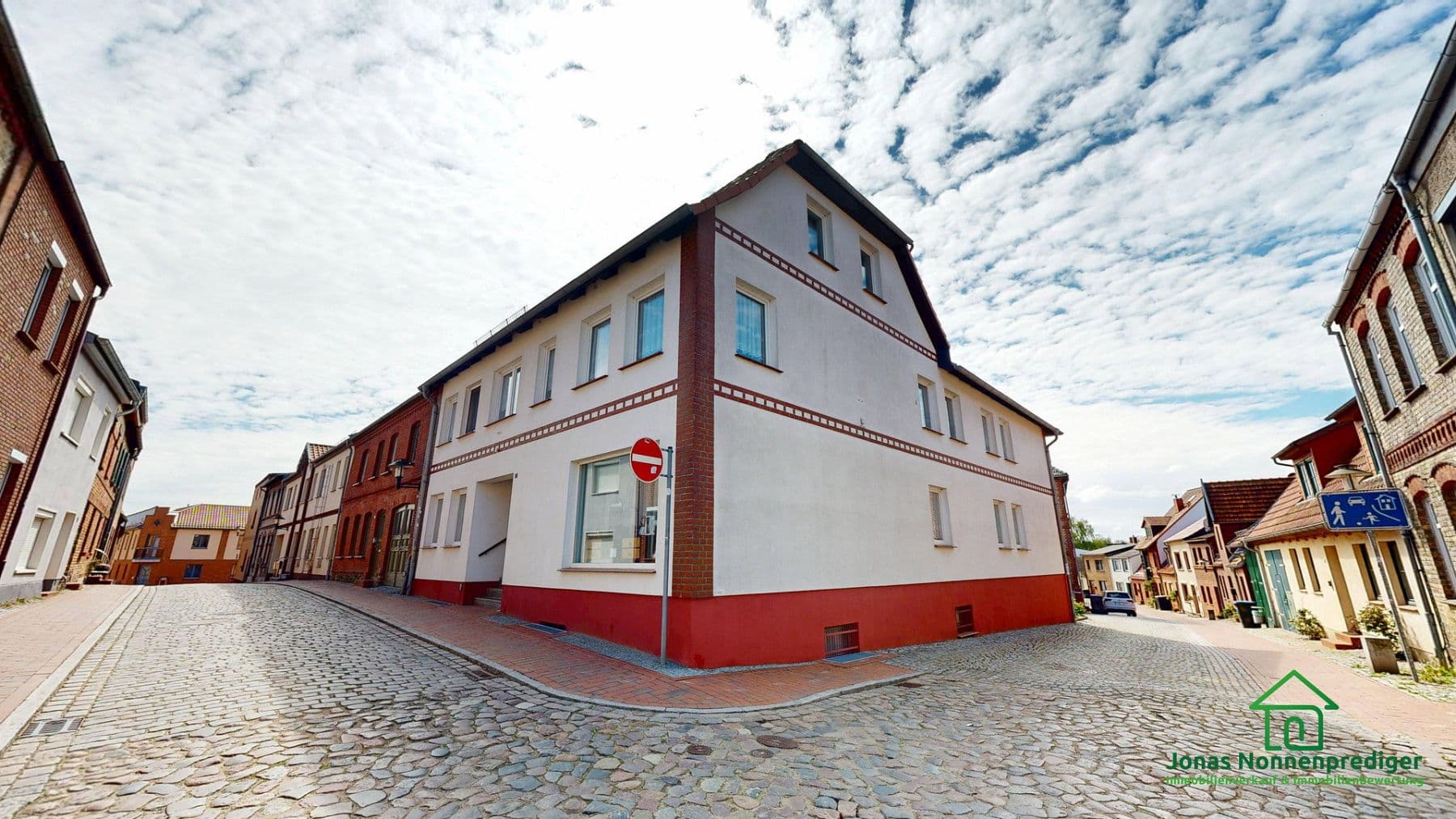 house for sale, 376 m², Kleiner Spiegelberg 7, Sternberg, Mecklenburg-Vorpommern house for sale, 376 m², Kleiner Spiegelberg 7, Sternberg, Mecklenburg-Vorpommern