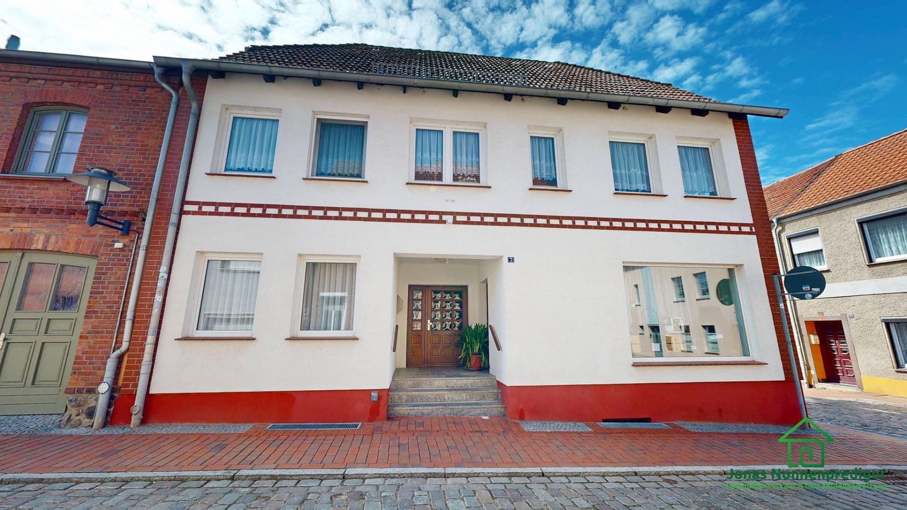 house for sale, 376 m², Kleiner Spiegelberg 7, Sternberg, Mecklenburg-Vorpommern house for sale, 376 m², Kleiner Spiegelberg 7, Sternberg, Mecklenburg-Vorpommern