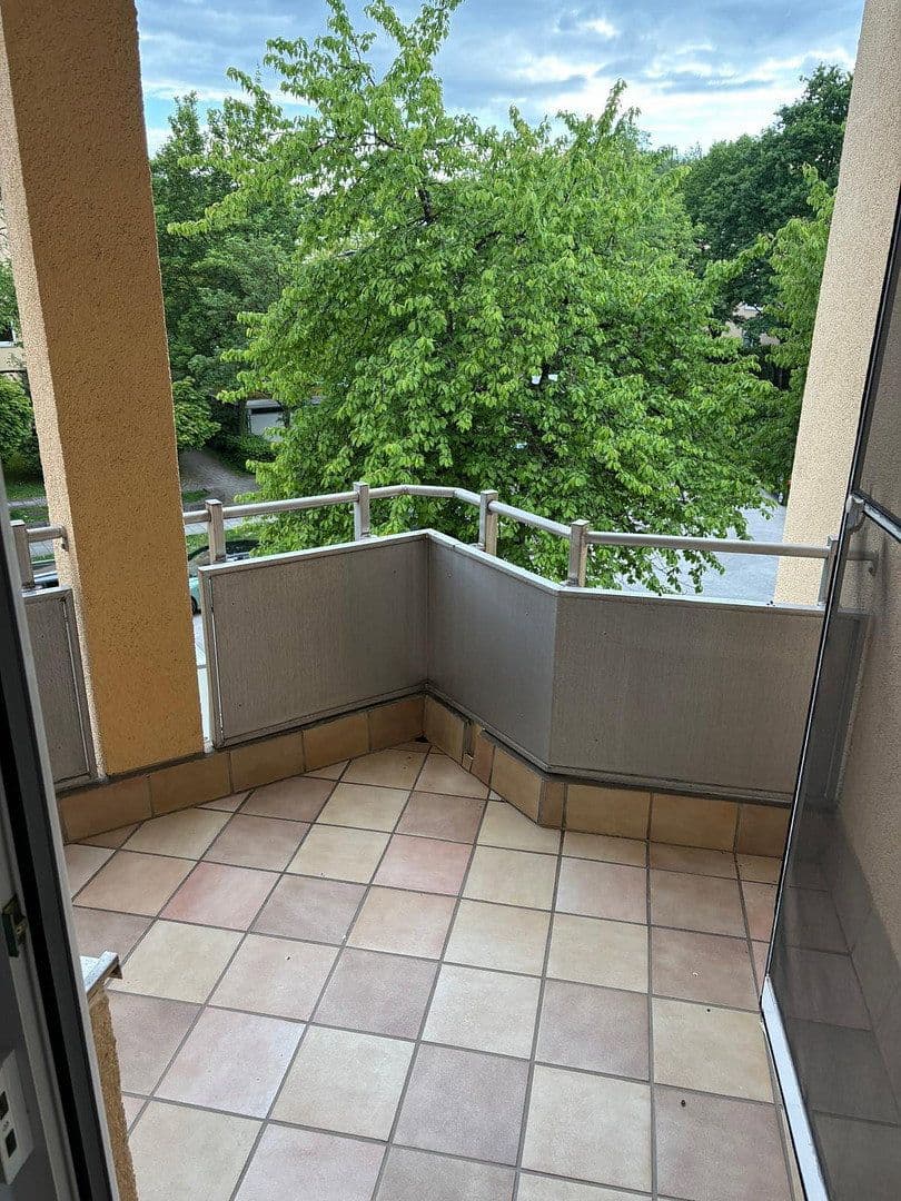 Studio flat to rent, 48 m², Fritz-Kortner-Bogen 21, München, Bavaria Studio flat to rent, 48 m², Fritz-Kortner-Bogen 21, München, Bavaria
