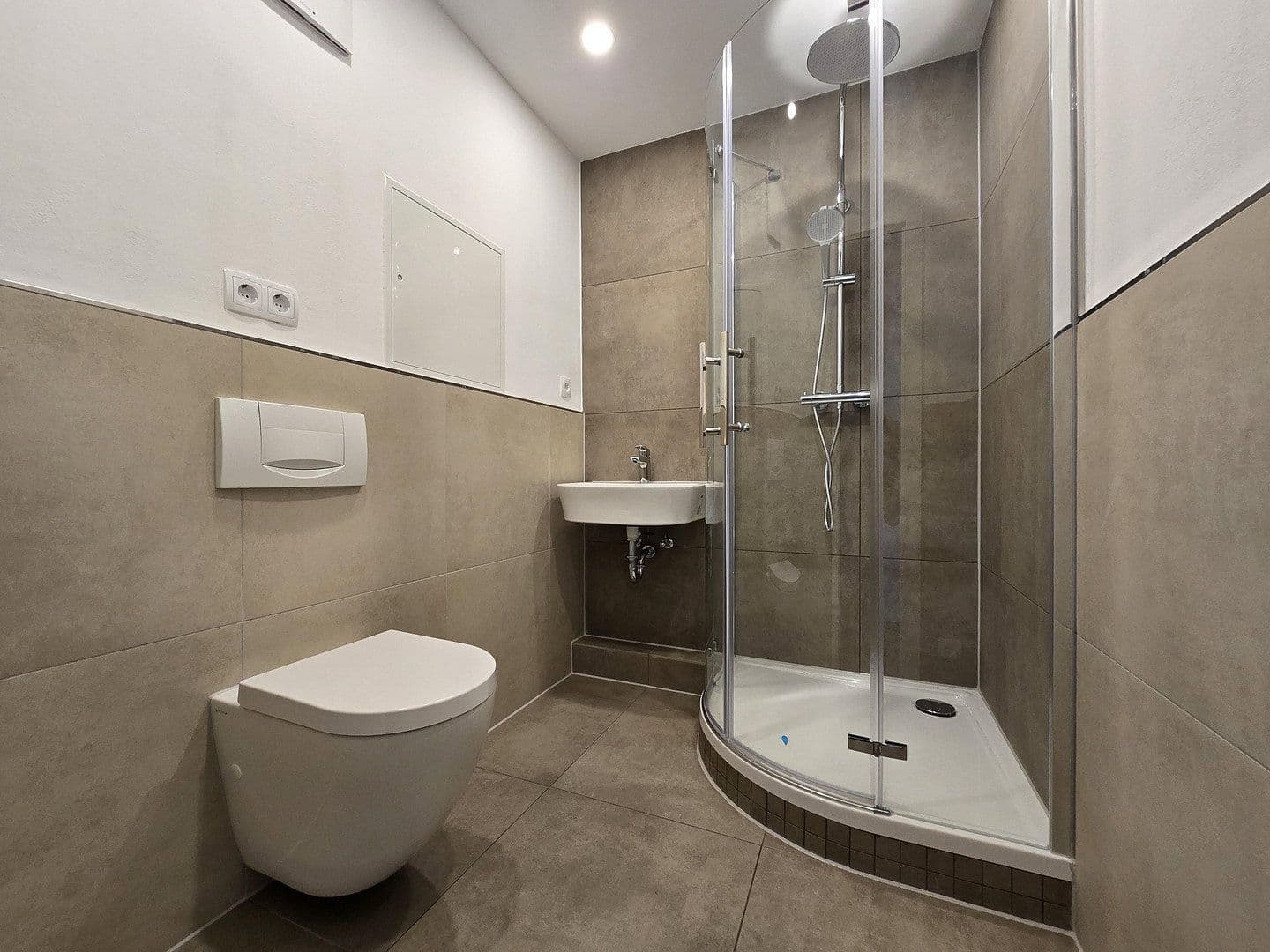 3 bedroom flat to rent, 69 m², Faleska Meinig Str. 12, Chemnitz, Saxony 3 bedroom flat to rent, 69 m², Faleska Meinig Str. 12, Chemnitz, Saxony