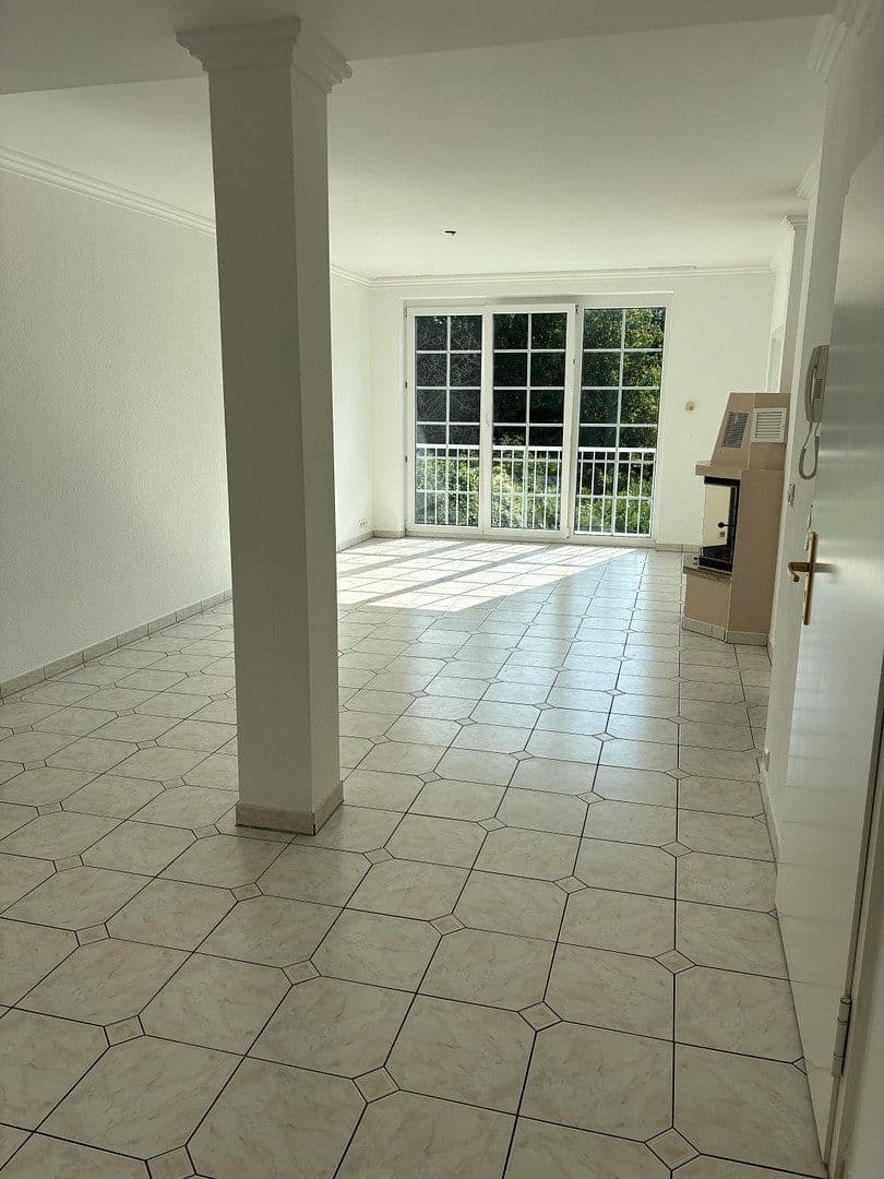 3 bedroom flat to rent, 110 m², Frankfurt am Main, Hesse 3 bedroom flat to rent, 110 m², Frankfurt am Main, Hesse