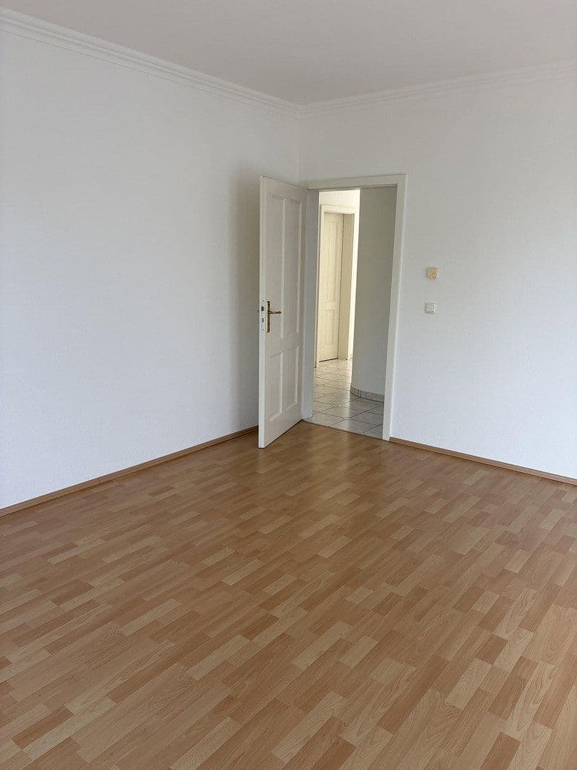 3 bedroom flat to rent, 110 m², Frankfurt am Main, Hesse 3 bedroom flat to rent, 110 m², Frankfurt am Main, Hesse