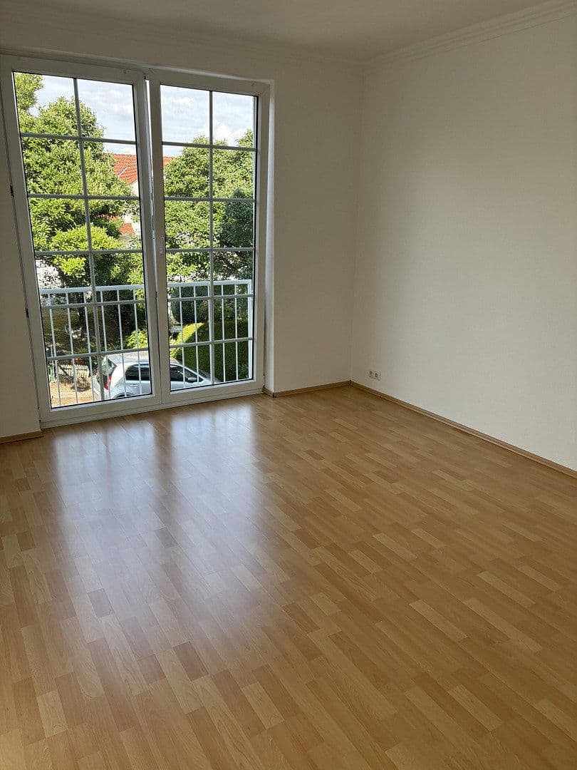 3 bedroom flat to rent, 110 m², Frankfurt am Main, Hesse 3 bedroom flat to rent, 110 m², Frankfurt am Main, Hesse