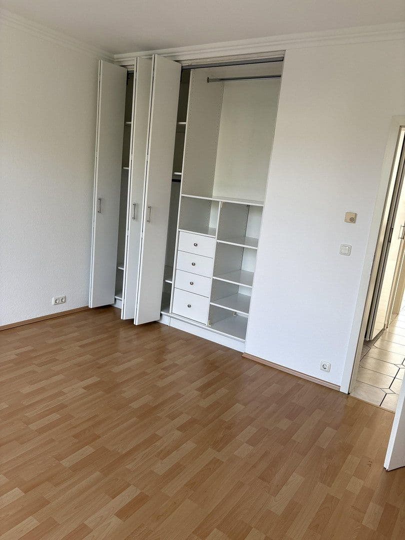 3 bedroom flat to rent, 110 m², Frankfurt am Main, Hesse 3 bedroom flat to rent, 110 m², Frankfurt am Main, Hesse