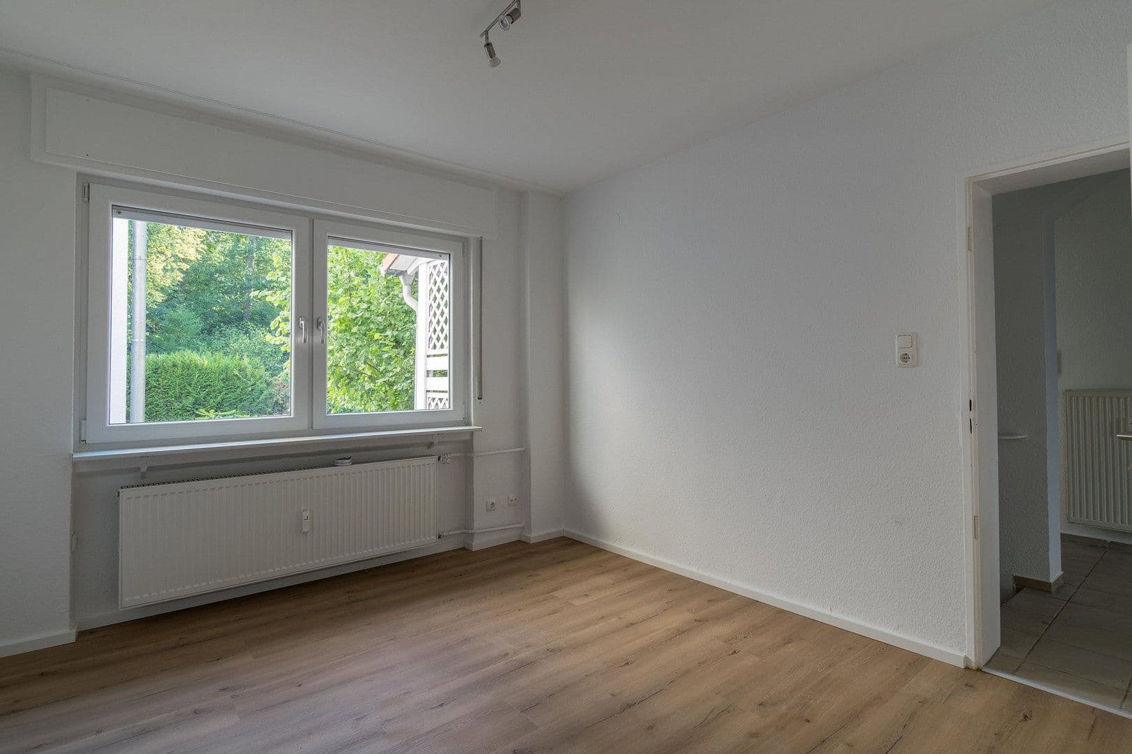 house to rent, 200 m², Buchwaldstr. 1, Dreieich, Hesse house to rent, 200 m², Buchwaldstr. 1, Dreieich, Hesse
