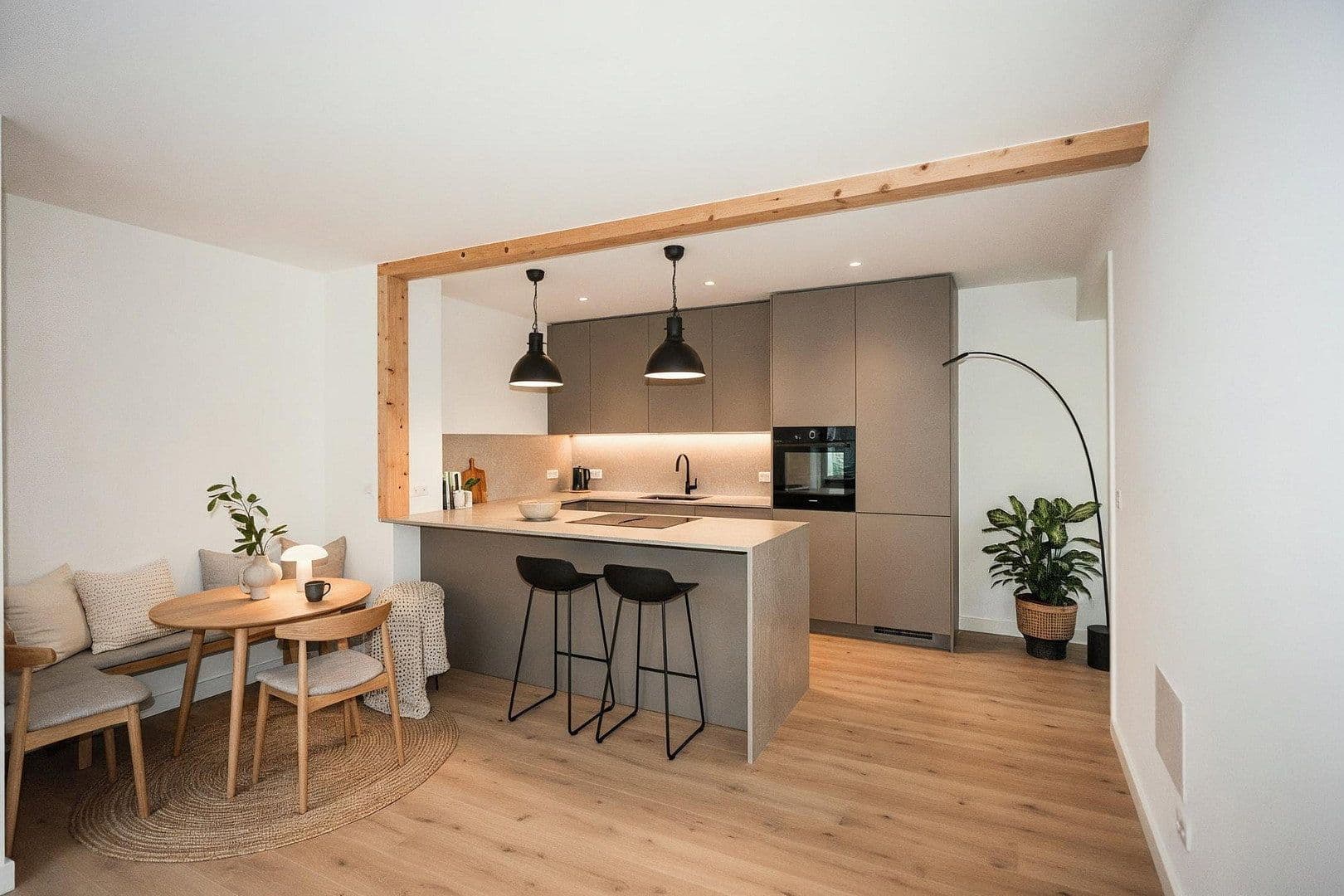 2 bedroom flat to rent, 58 m², 2-Zimmer-Wohnung mit Balkon in guter Lage von Mannheim-Sandhofen, Mannheim, Baden-Württemberg 2 bedroom flat to rent, 58 m², 2-Zimmer-Wohnung mit Balkon in guter Lage von Mannheim-Sandhofen, Mannheim, Baden-Württemberg