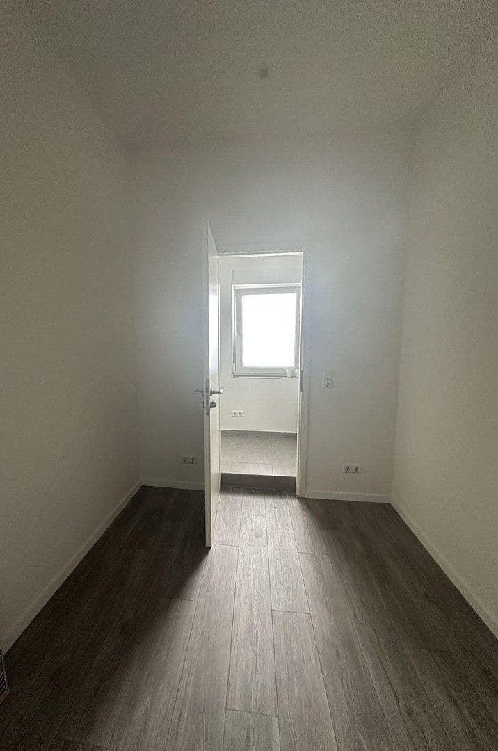 3 bedroom with open-plan kitchen flat to rent, 110 m², Hambrücken, Baden-Württemberg 3 bedroom with open-plan kitchen flat to rent, 110 m², Hambrücken, Baden-Württemberg
