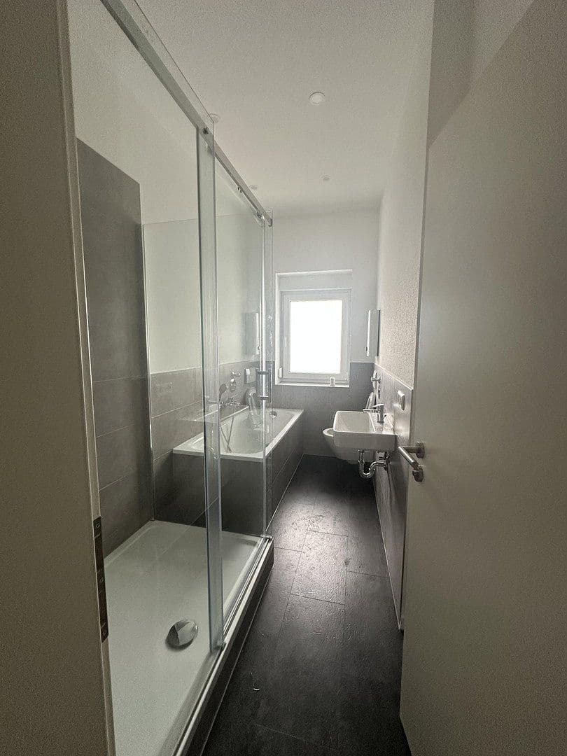 3 bedroom with open-plan kitchen flat to rent, 110 m², Hambrücken, Baden-Württemberg 3 bedroom with open-plan kitchen flat to rent, 110 m², Hambrücken, Baden-Württemberg