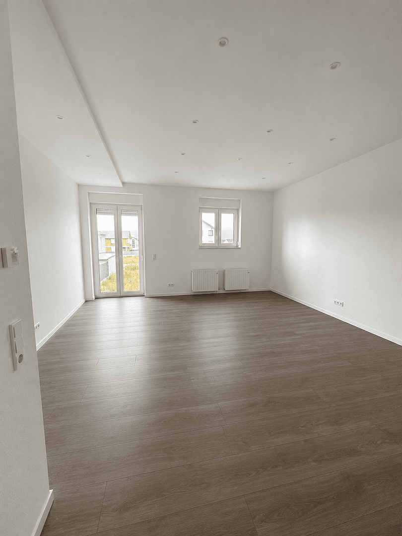 3 bedroom with open-plan kitchen flat to rent, 110 m², Hambrücken, Baden-Württemberg 3 bedroom with open-plan kitchen flat to rent, 110 m², Hambrücken, Baden-Württemberg