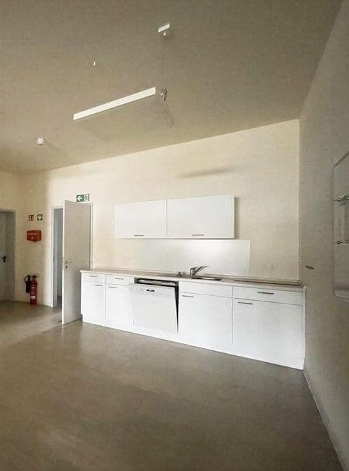 non-residential property to rent, 9,278 m², Im Mittelfeld 16, Krostitz, Saxony non-residential property to rent, 9,278 m², Im Mittelfeld 16, Krostitz, Saxony