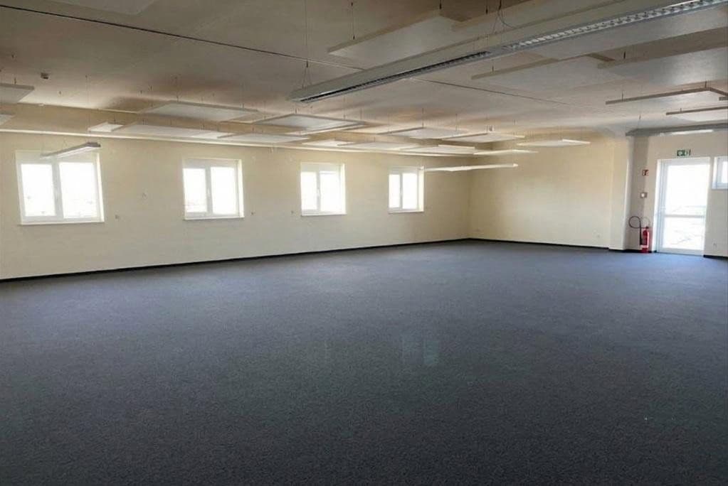 non-residential property to rent, 9,278 m², Im Mittelfeld 16, Krostitz, Saxony non-residential property to rent, 9,278 m², Im Mittelfeld 16, Krostitz, Saxony