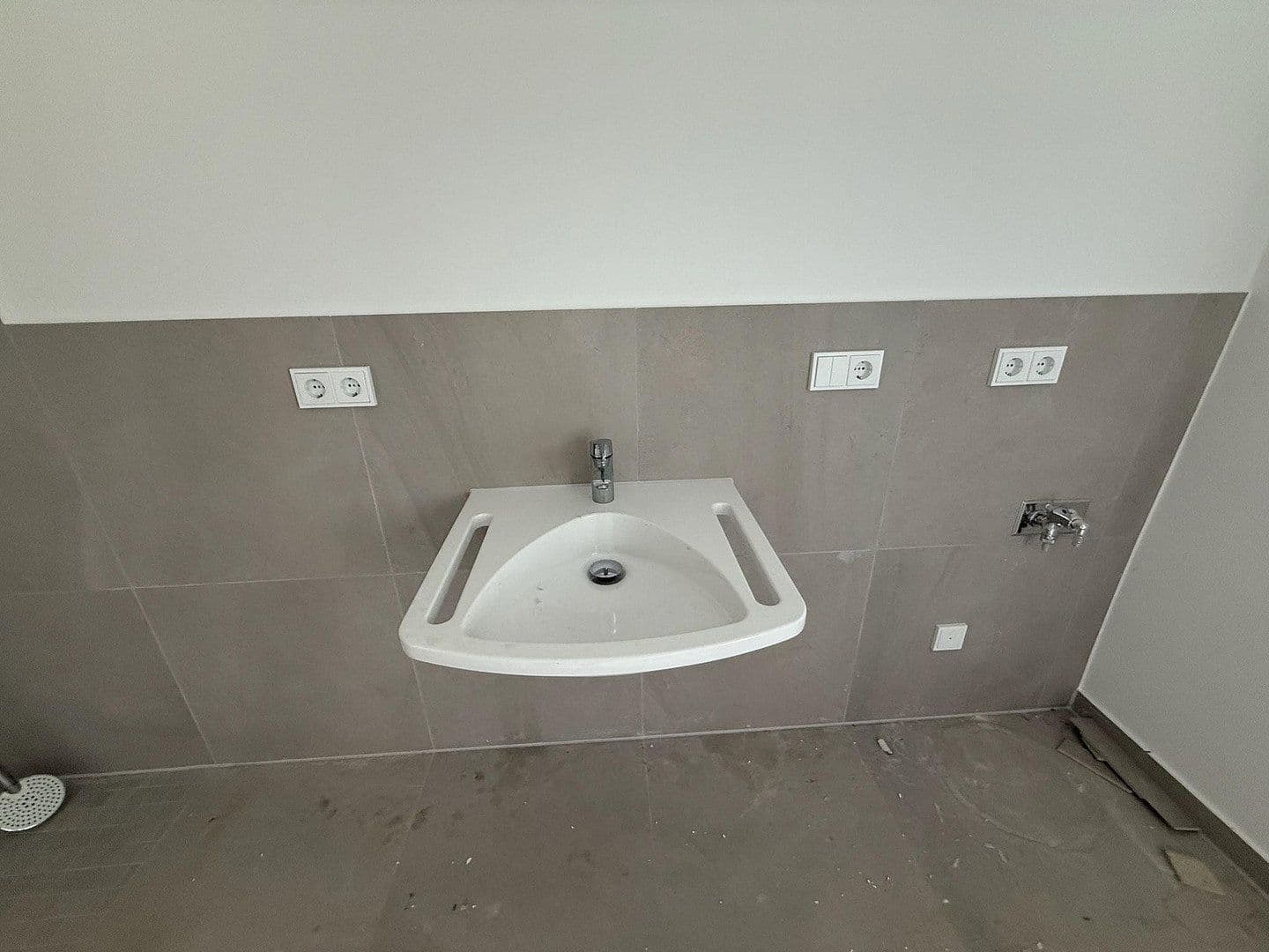2 bedroom flat to rent, 60 m², Mühlenstr. 11, Schkopau, Saxony-Anhalt 2 bedroom flat to rent, 60 m², Mühlenstr. 11, Schkopau, Saxony-Anhalt