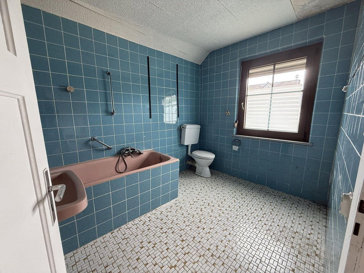 house for sale, 95 m², Morbach, Rhineland-Palatinate house for sale, 95 m², Morbach, Rhineland-Palatinate