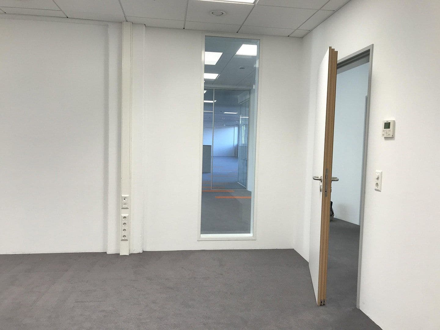 office to rent, 472 m², Sindelfingen, Baden-Württemberg office to rent, 472 m², Sindelfingen, Baden-Württemberg