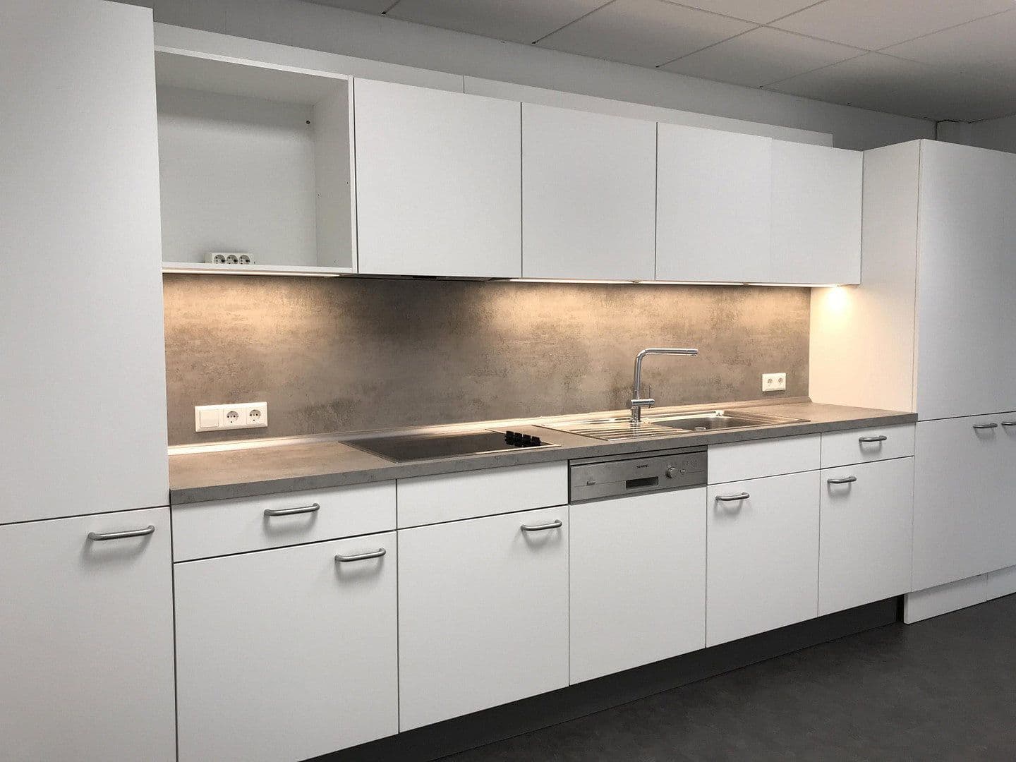 office to rent, 472 m², Sindelfingen, Baden-Württemberg office to rent, 472 m², Sindelfingen, Baden-Württemberg