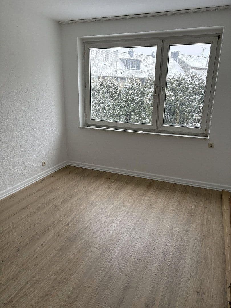 3 bedroom flat to rent, 56 m², Nordstrasse 42, Velbert, North Rhine-Westphalia 3 bedroom flat to rent, 56 m², Nordstrasse 42, Velbert, North Rhine-Westphalia