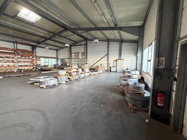 non-residential property to rent, 720 m², Industriegebiet 14, Gersheim, Saarland non-residential property to rent, 720 m², Industriegebiet 14, Gersheim, Saarland