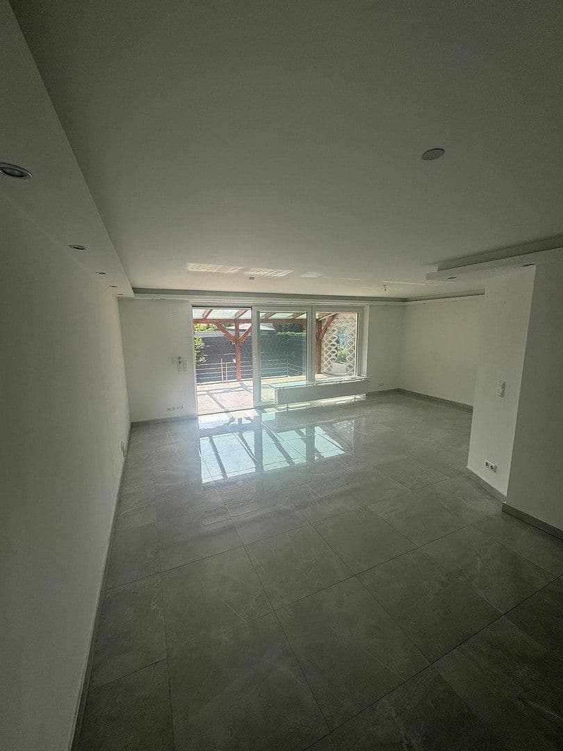 house for sale, 252 m², Mutterstadt, Rhineland-Palatinate house for sale, 252 m², Mutterstadt, Rhineland-Palatinate